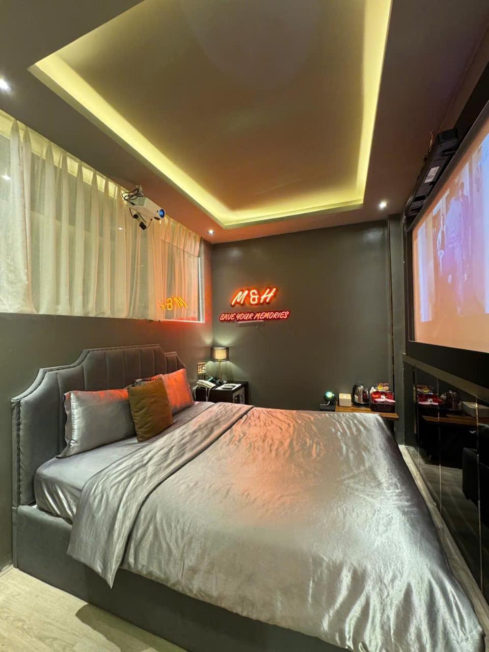 M&H Cinema Hotel Ho Si Minh-város Kültér fotó