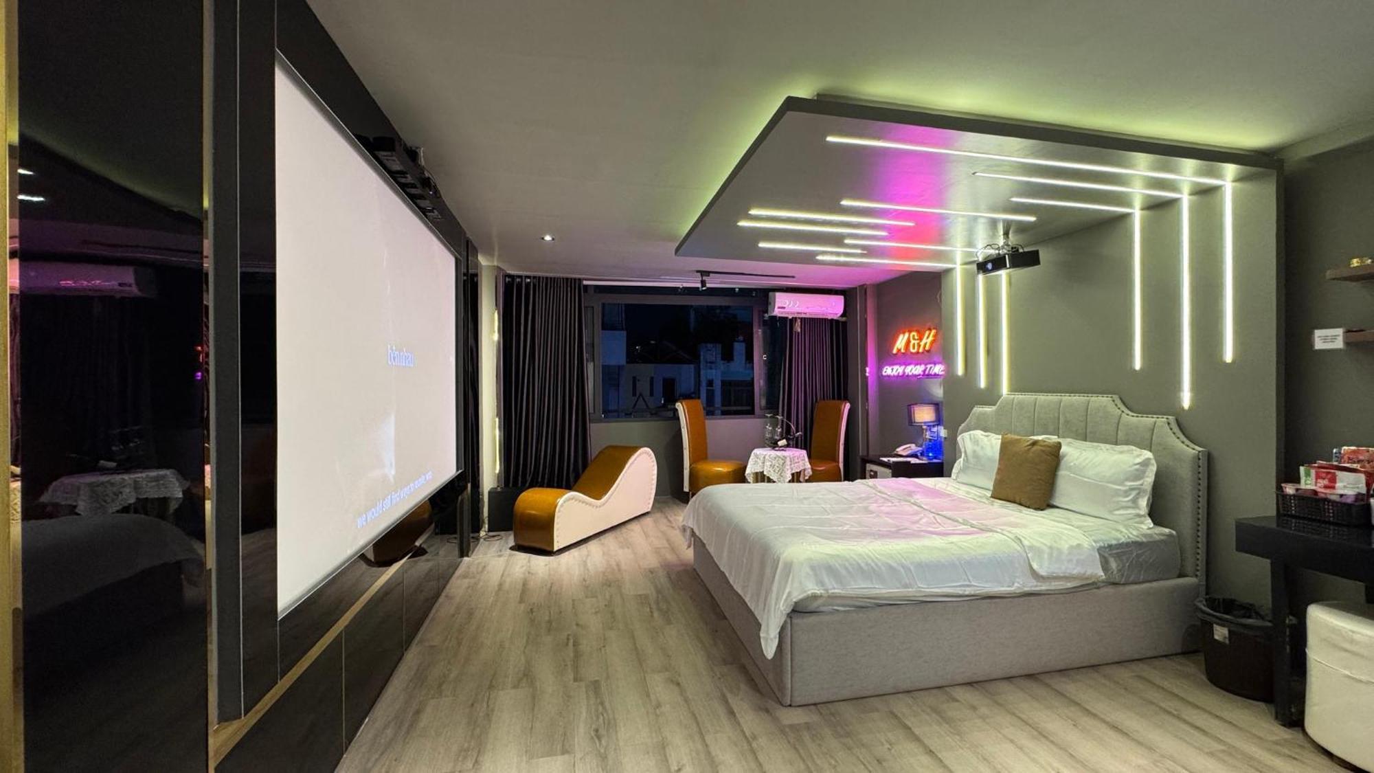 M&H Cinema Hotel Ho Si Minh-város Kültér fotó